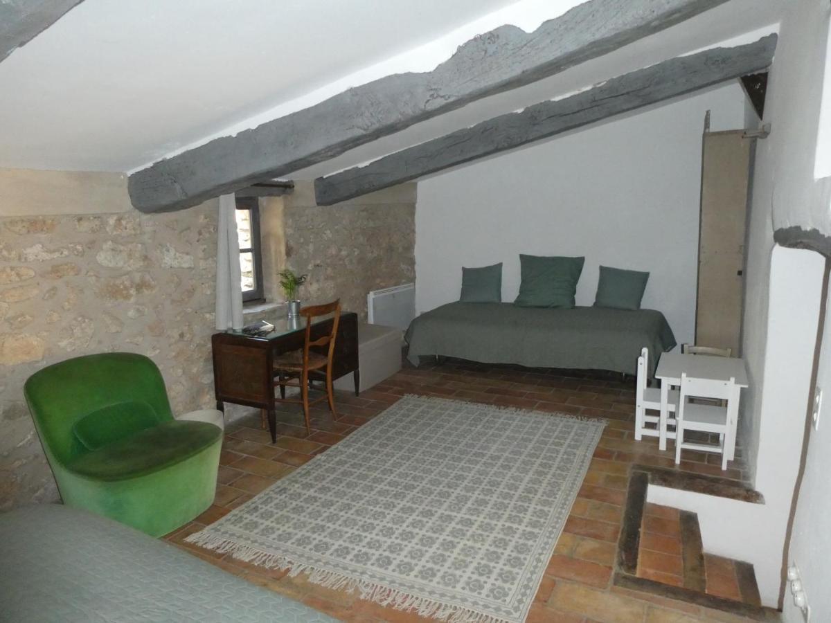 Hotel Le Jas Des Aiguiers à Saint-Saturnin-lès-Apt Extérieur photo